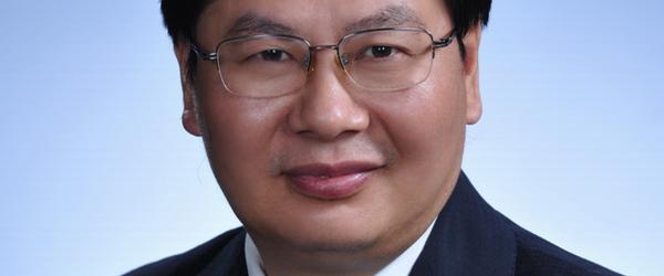 索贿五百万之外，武钢原副总经理孙文东还收了一百万
